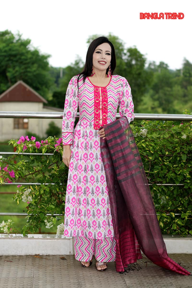 Elegant and Beautiful Printed Cotton Kurti